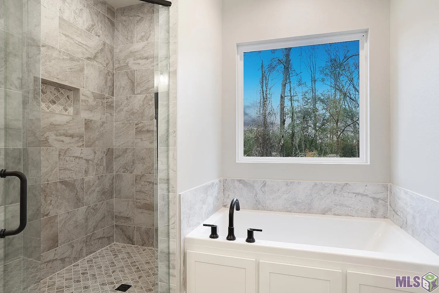 Old Laurel Hill - Image 5