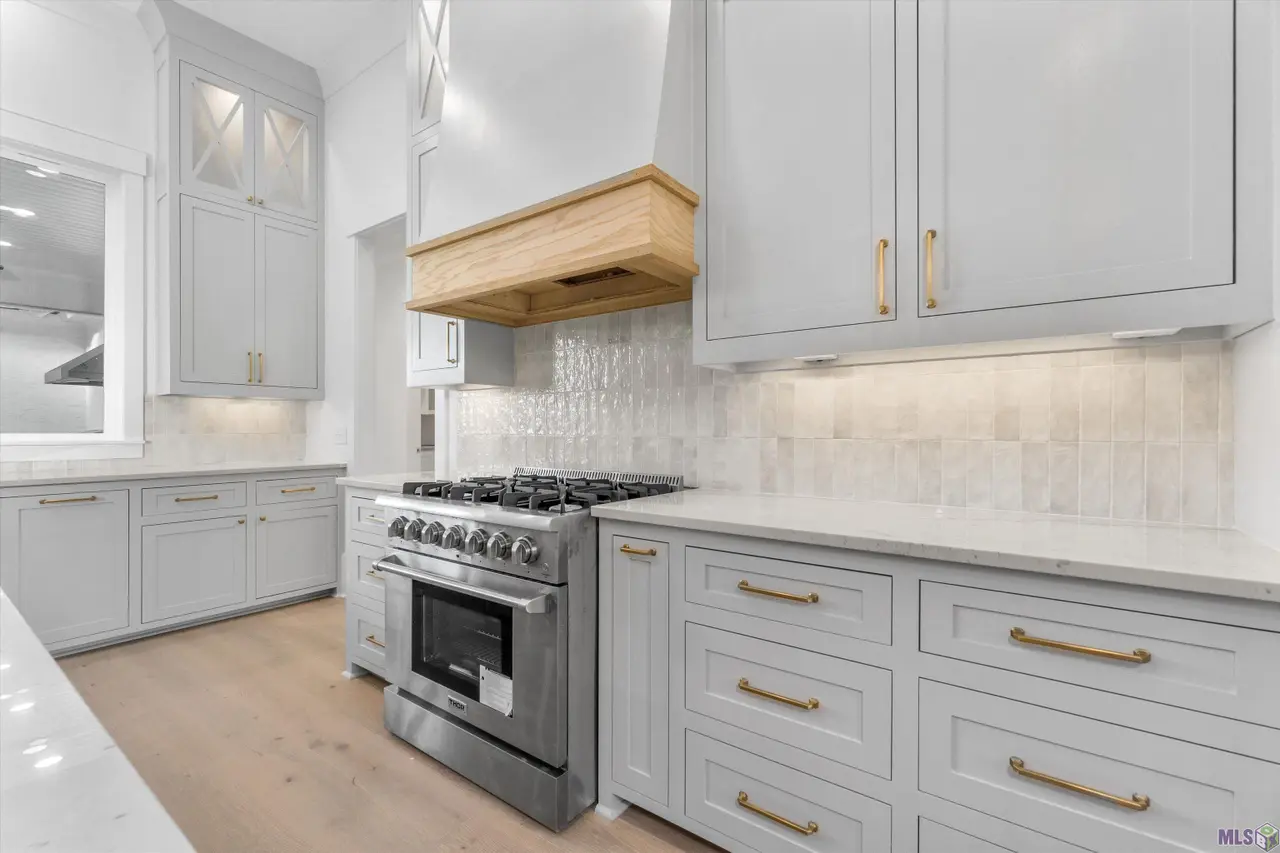 Talonstone Dr - Image 8