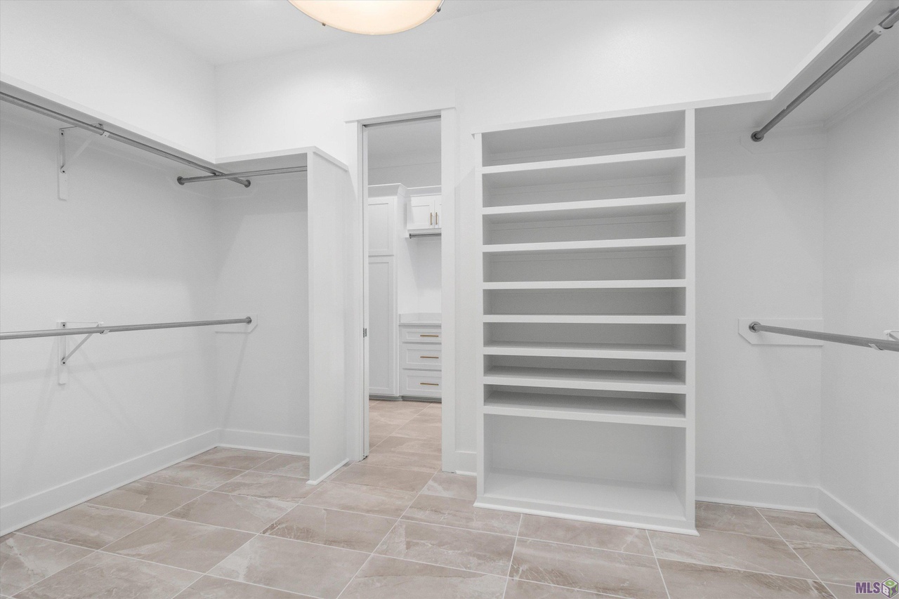 Talonstone Dr - Image 15