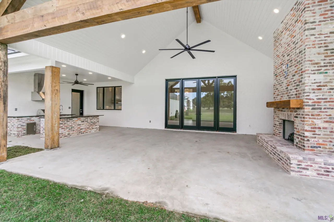 Talonstone Dr - Image 22